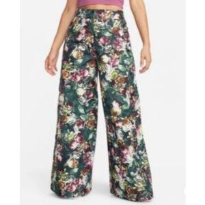 Womens Nike Sportwear Storm-Fit Tech Pack Pants Size Small